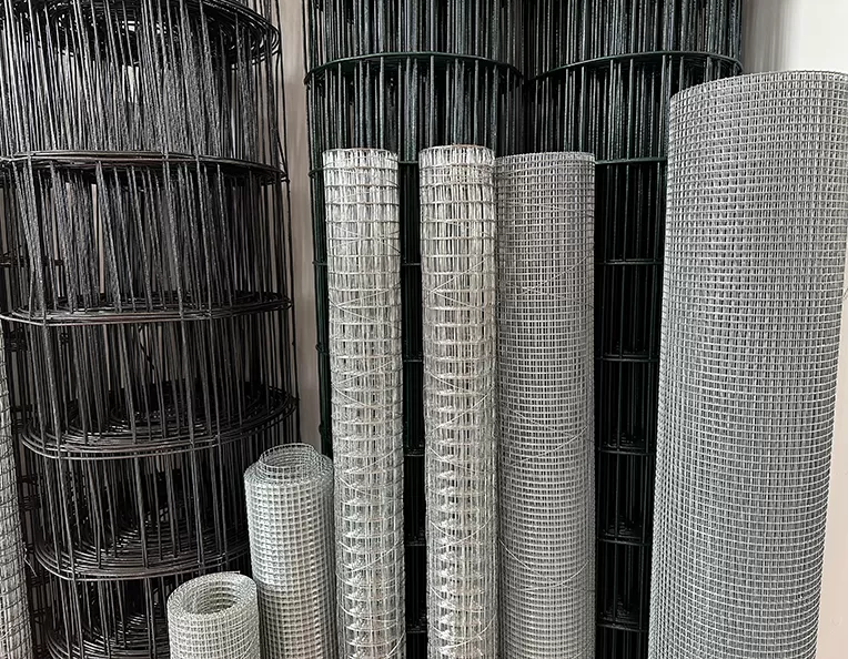 Hot dipped galvanized welded mesh