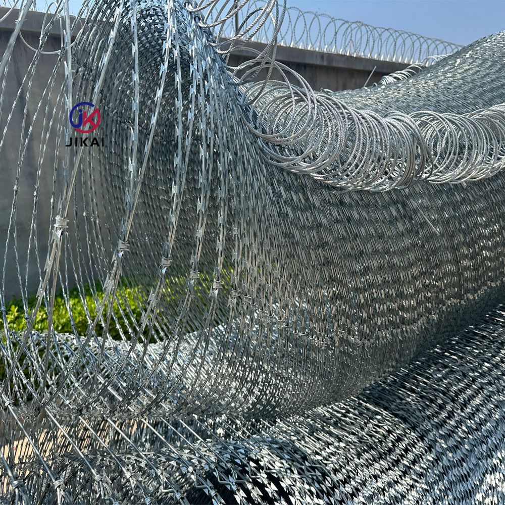 Concertina wire