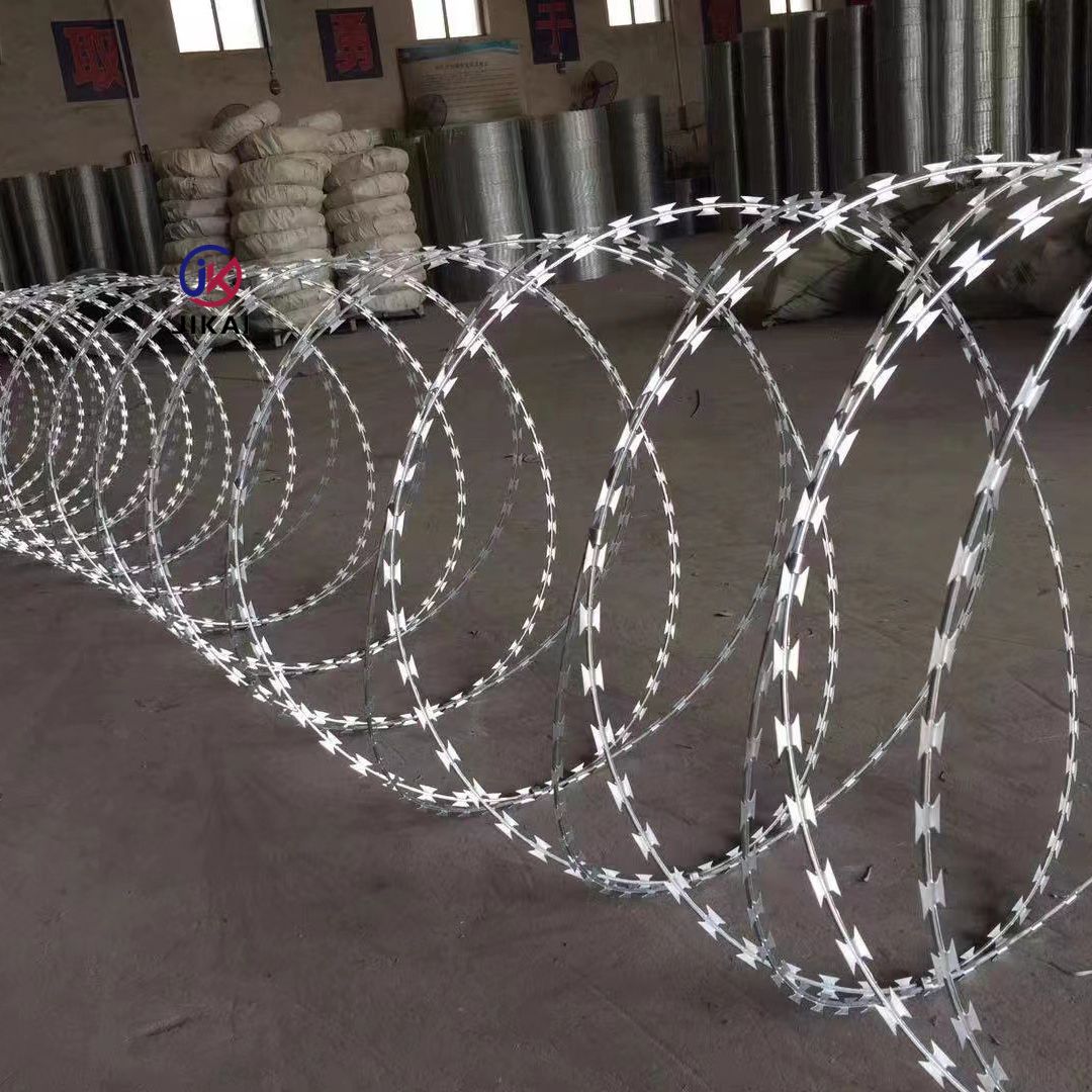 Concertina wire